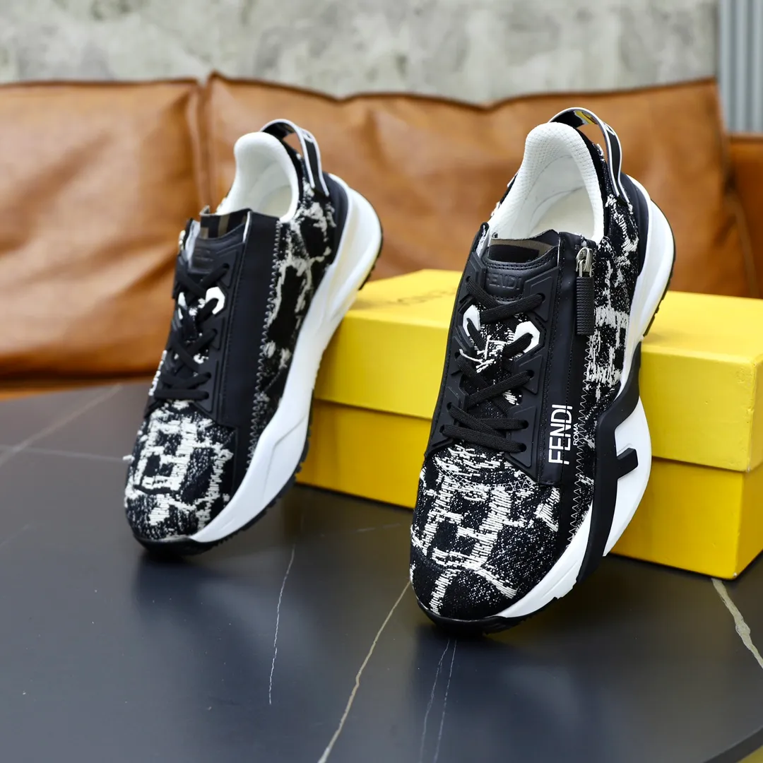 Men's shoes 280🔥 Brand: FENDI Size: 38-44 (45, 46 customized) Grade: Original quality High version Material: Imported cowhide stitching brand cloth ➕ High-quality and comfortable lining Original lightweight non-slip outsole Style category: Travel Fashion casual shoes Versatile trend